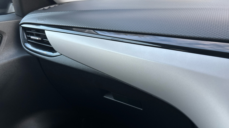 Vauxhall Corsa 1.2 Design 5dr Petrol Hatchback